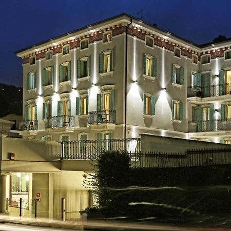 Gardone Palace Hotel Gardone Riviera Exterior foto