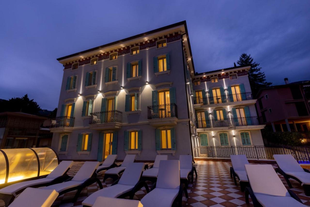 Gardone Palace Hotel Gardone Riviera Exterior foto