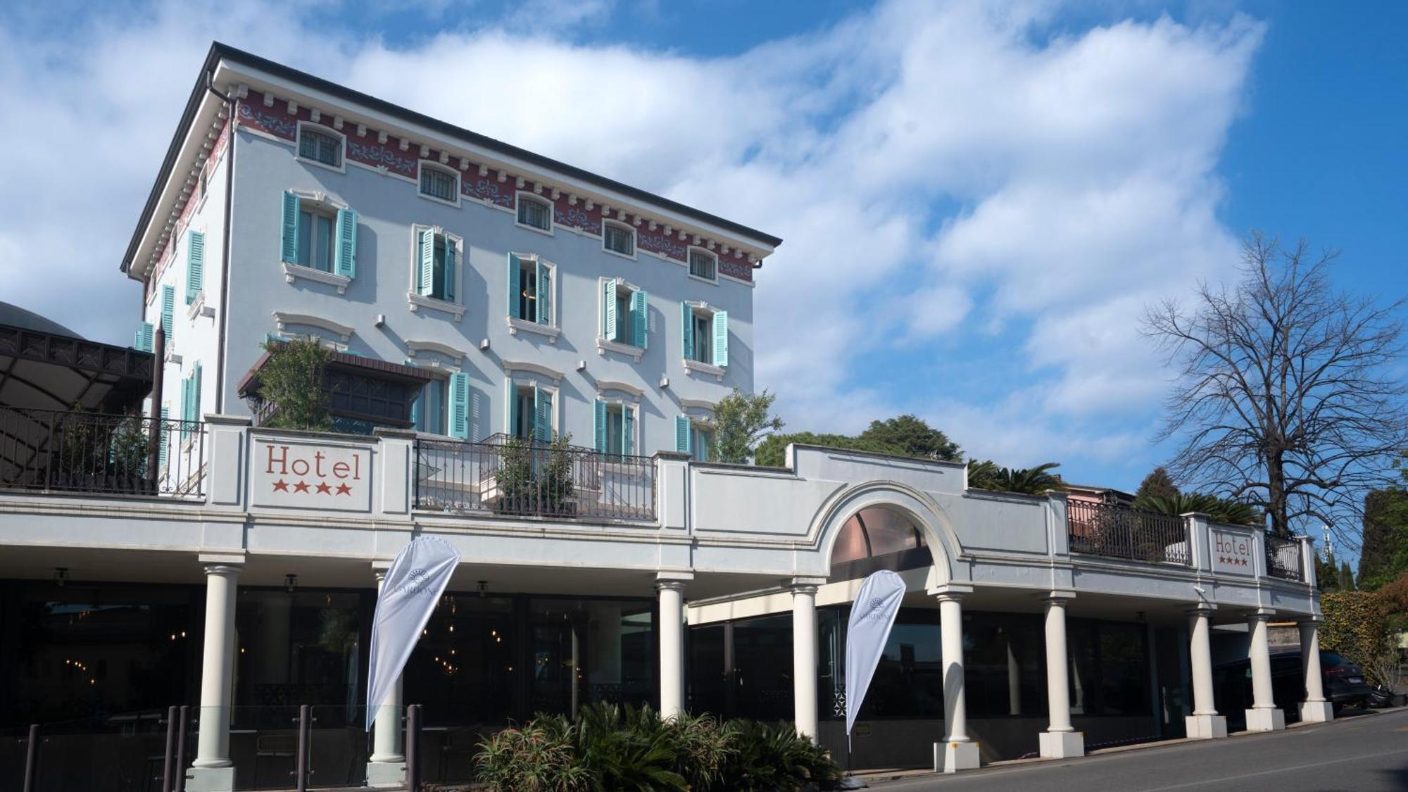 Gardone Palace Hotel Gardone Riviera Exterior foto